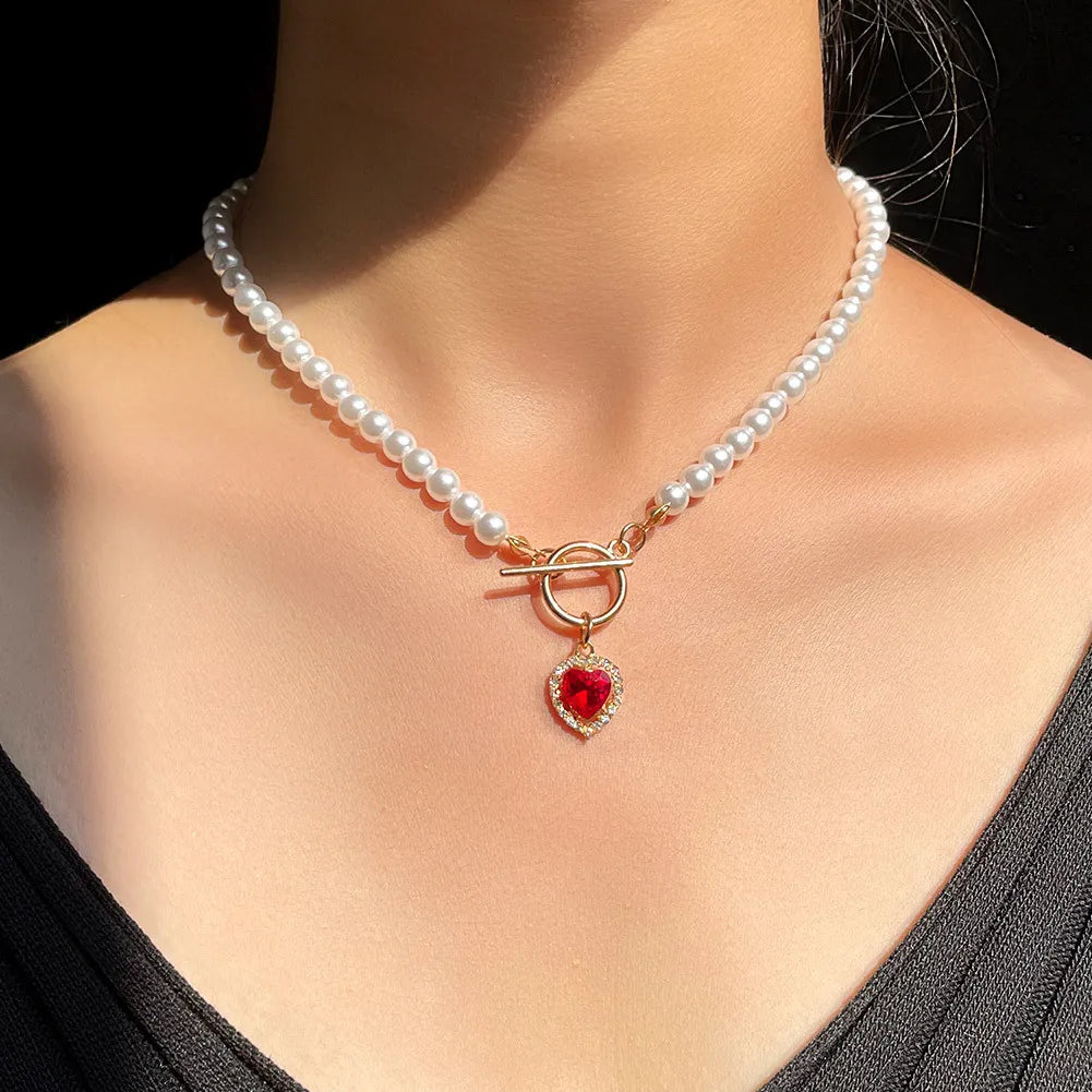 Elegant Beaded Pearl Necklace Women