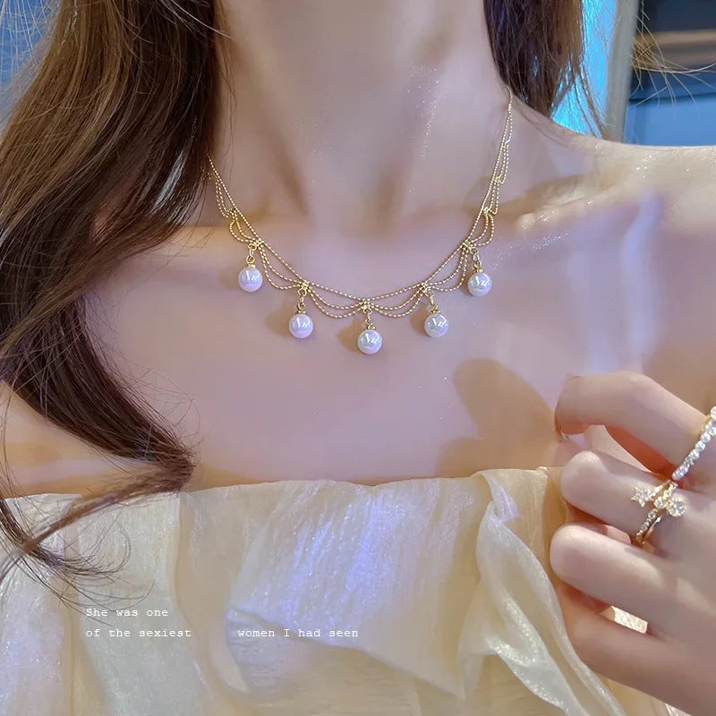 Elegant Beaded Pearl Necklace Women