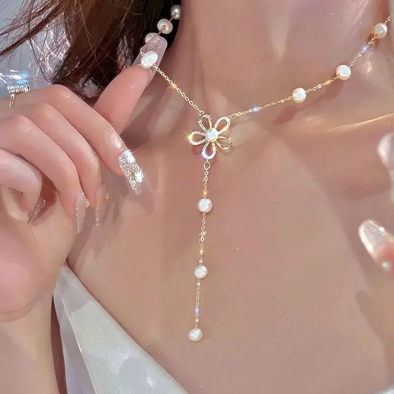 Elegant Beaded Pearl Necklace Women