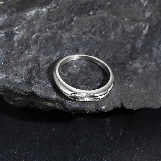 Starburst Sunray Signet Ring