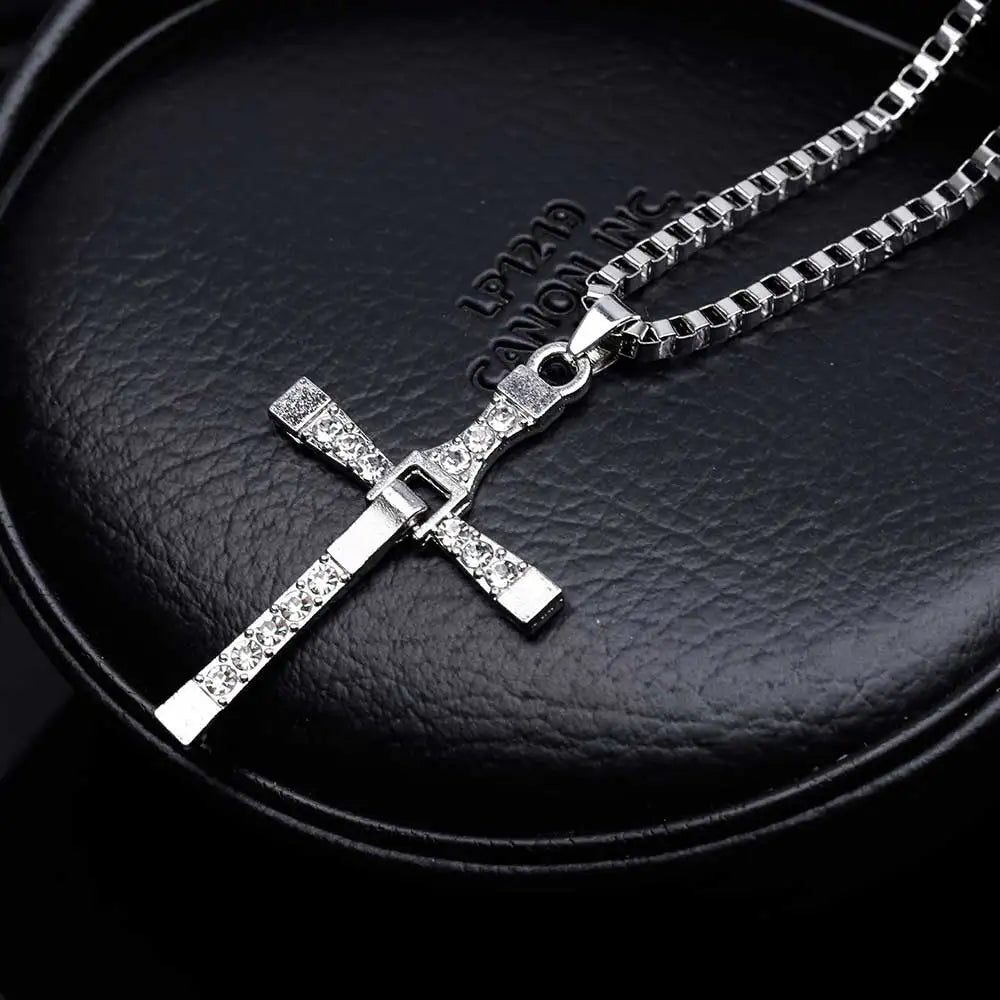 Stainless steel cross pendant necklace for men showing quality construction