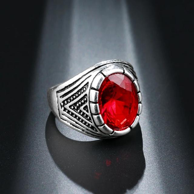 black stone ring, silver ring, men's ring, Prolyf Styles' men's collection, summer outfits for men