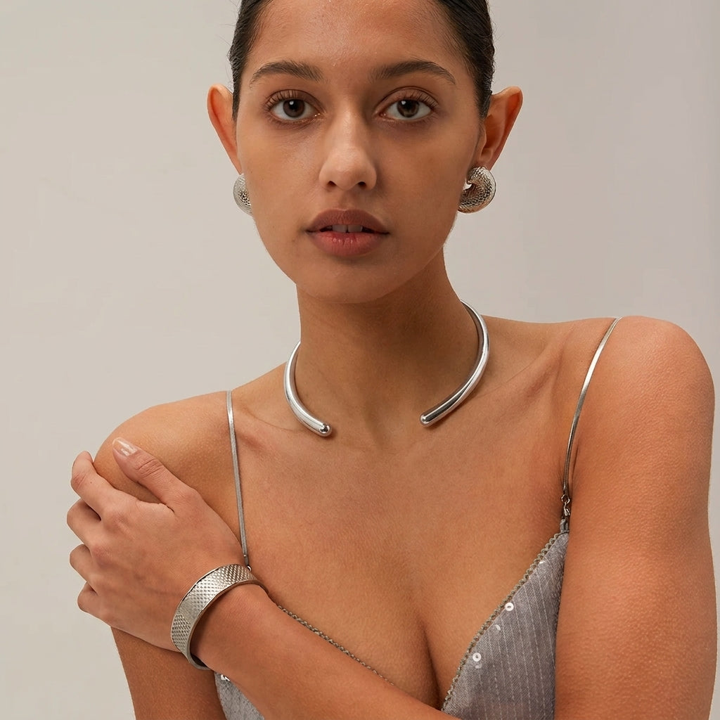 Sculptural Minimalist Glossy Collar Necklace