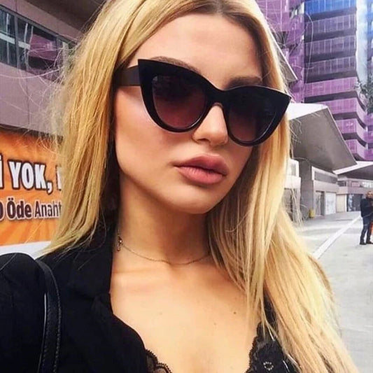 Vintage Cat Eye Statement Sunglasses
