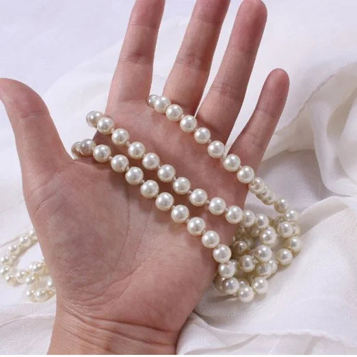 Elegant Pearl Sweater Necklace