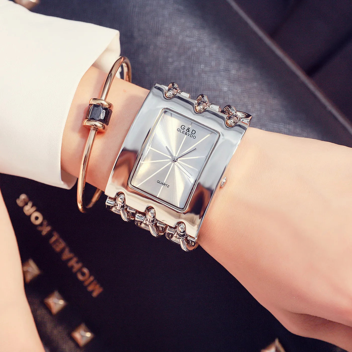 Ladies Casual Style Watch