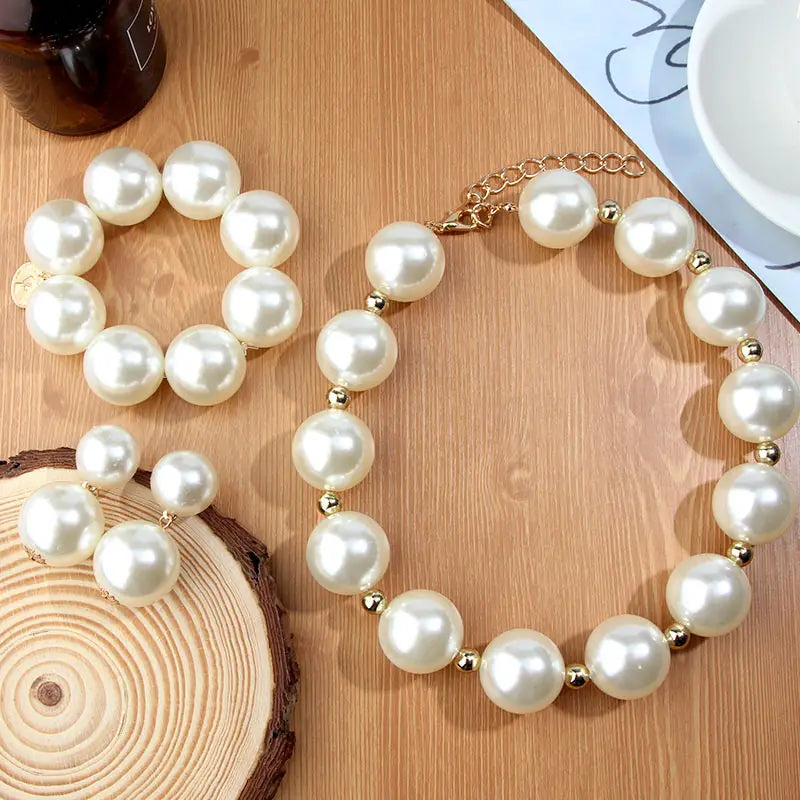 Chic Faux Pearl Statement Jewelry Set