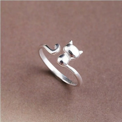 Chic Cat Silver Ring