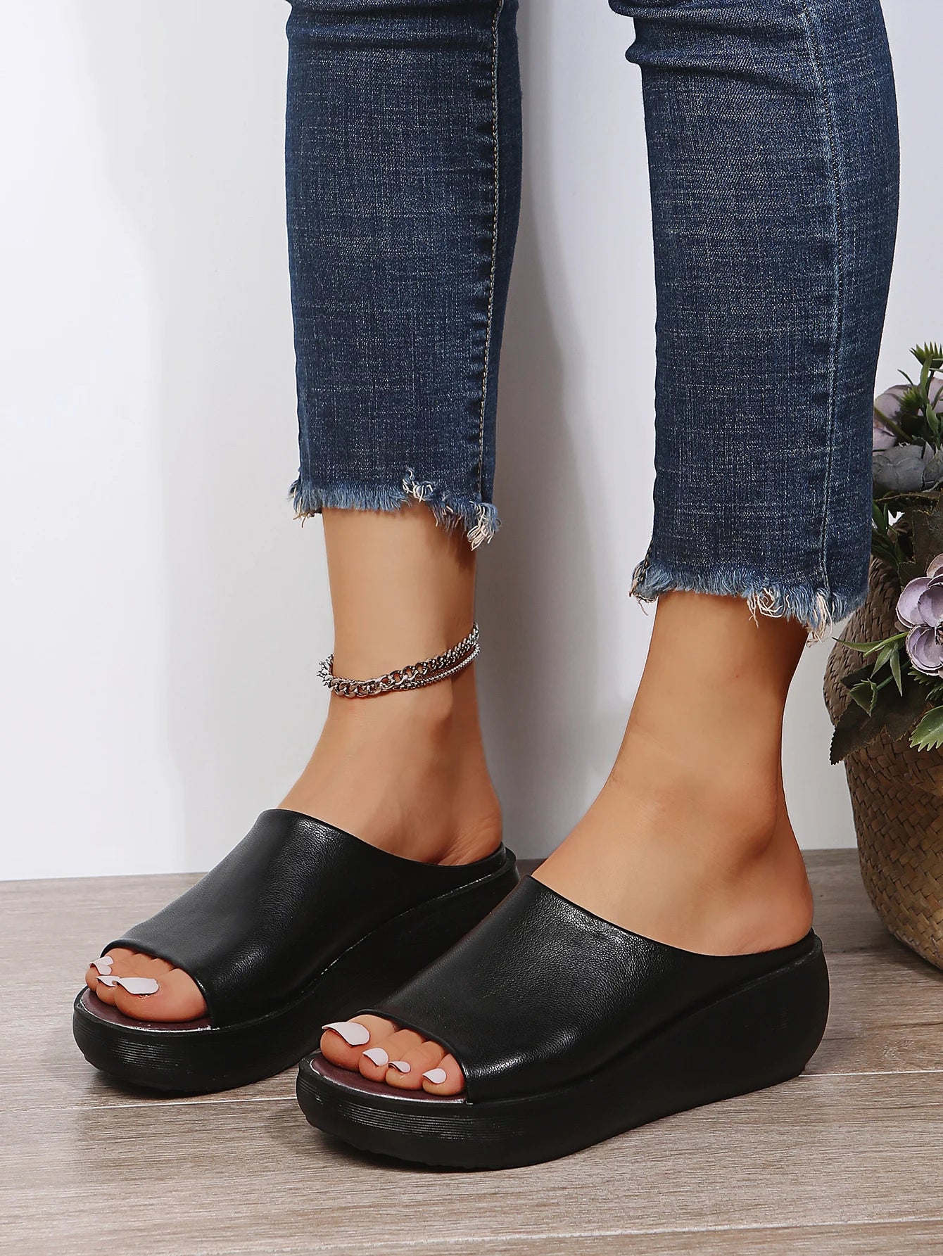 summer sandals, ankle strap sandals, ankle strap flats, trendy outfit for women, cute sandals, women casual shoes for sale Florida, Prolyf online clothing store, cute church outfit for women Florida, ethnic sandals, wedge sandals, comfortable sandals, stylish sandals