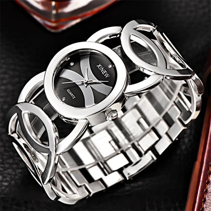 Ladies Circle Design Wristwatch