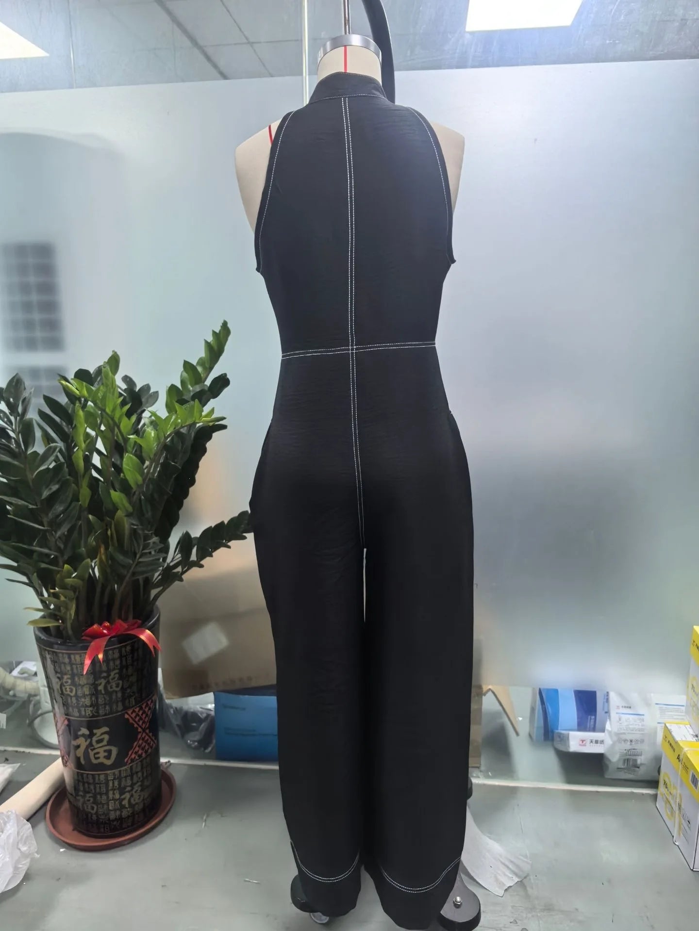 Sleeveless Wide Leg Zipper Jumpsuit