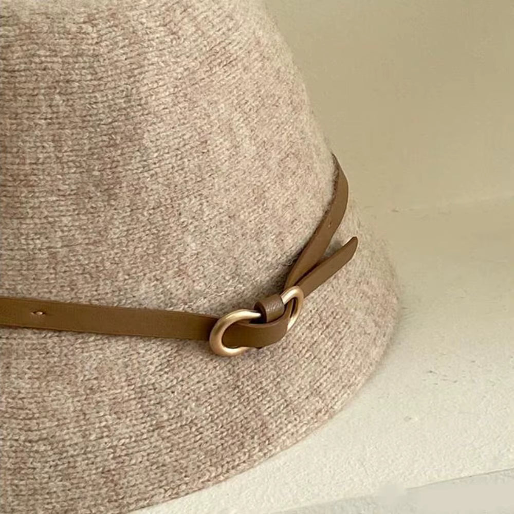 Chic Wool Buckle Cap