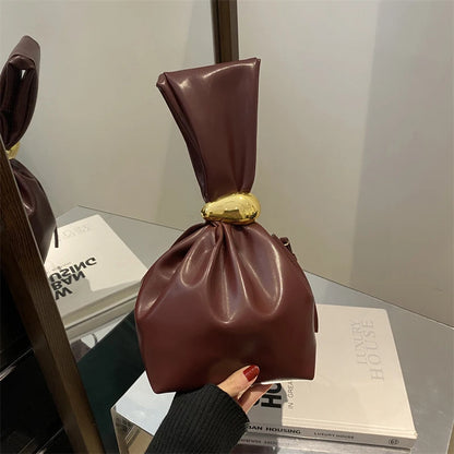 The Sculptural Ring Pouch
