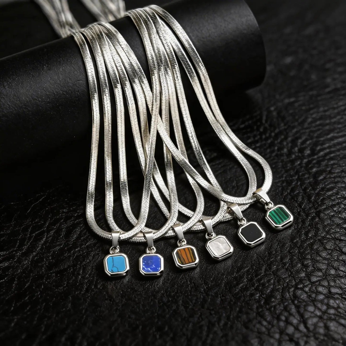 Stonecraft Herringbone Pendant Necklace