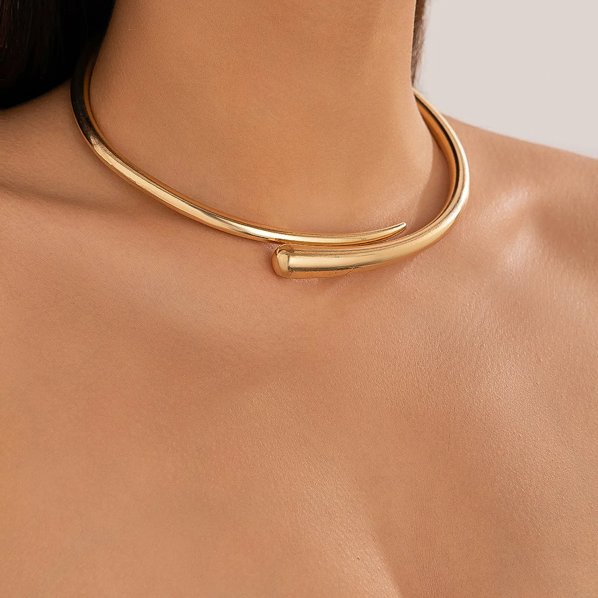 Steampunk Irregular Clavicle Torques Necklace