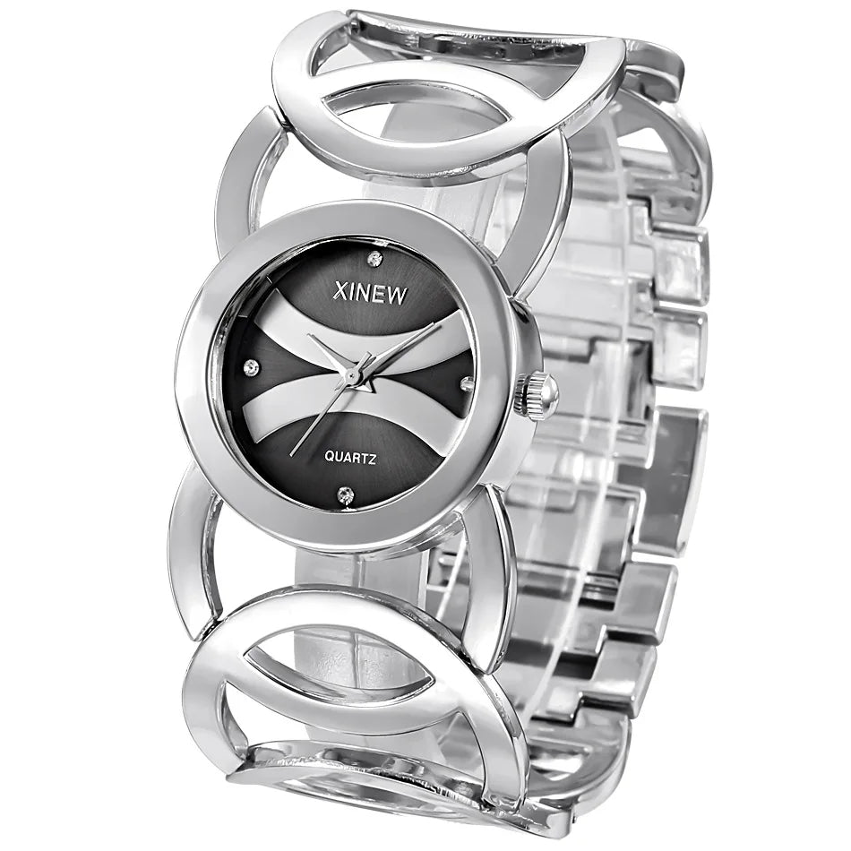 Ladies Circle Design Wristwatch