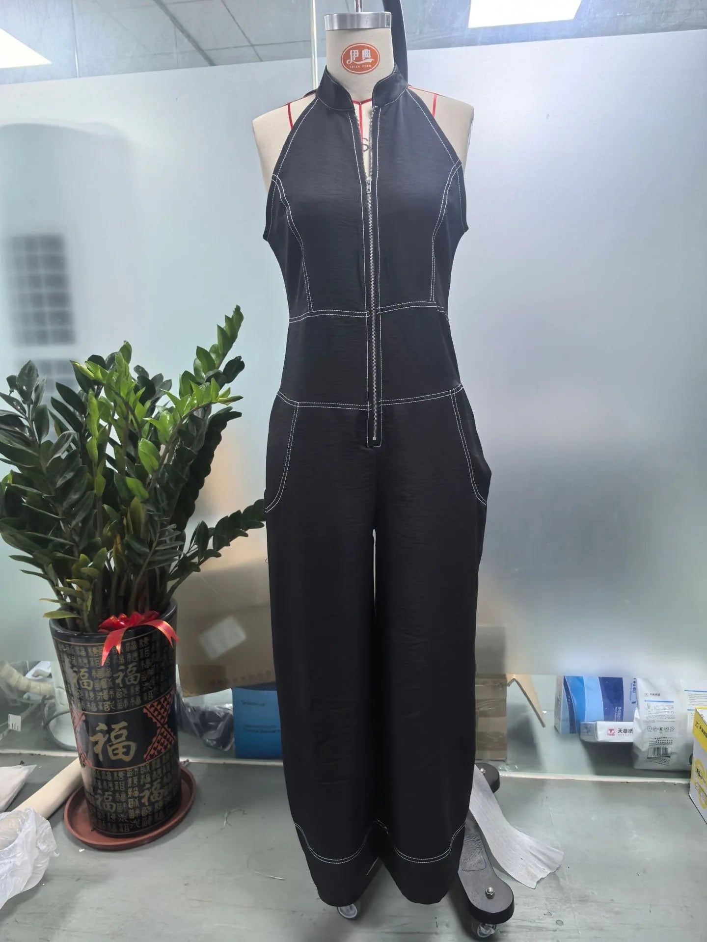 Sleeveless Wide Leg Zipper Jumpsuit