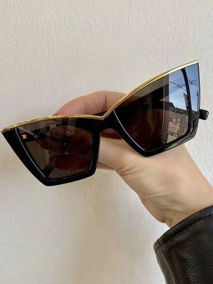 Oversized Bar Cat Eye Sunglasses