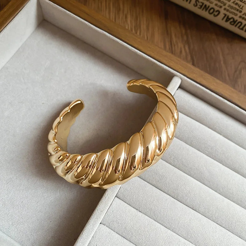 Irregular Geometric Glossy Opening Bangle