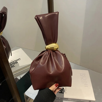 The Sculptural Ring Pouch