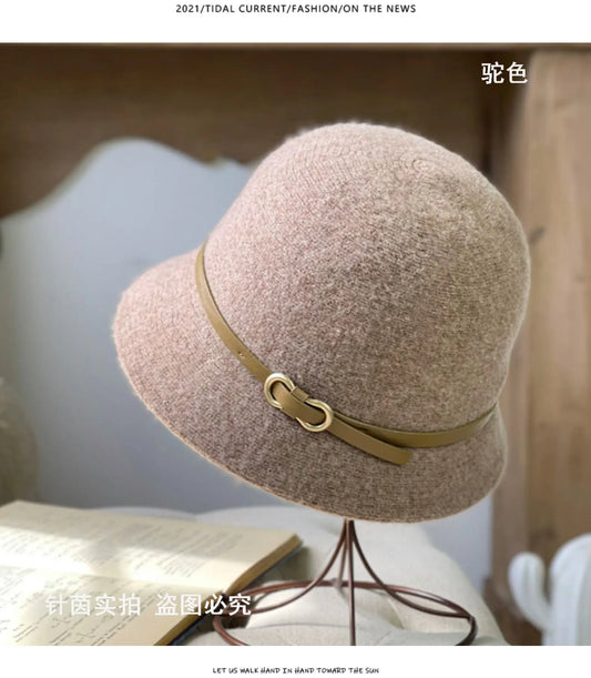 Chic Wool Buckle Cap