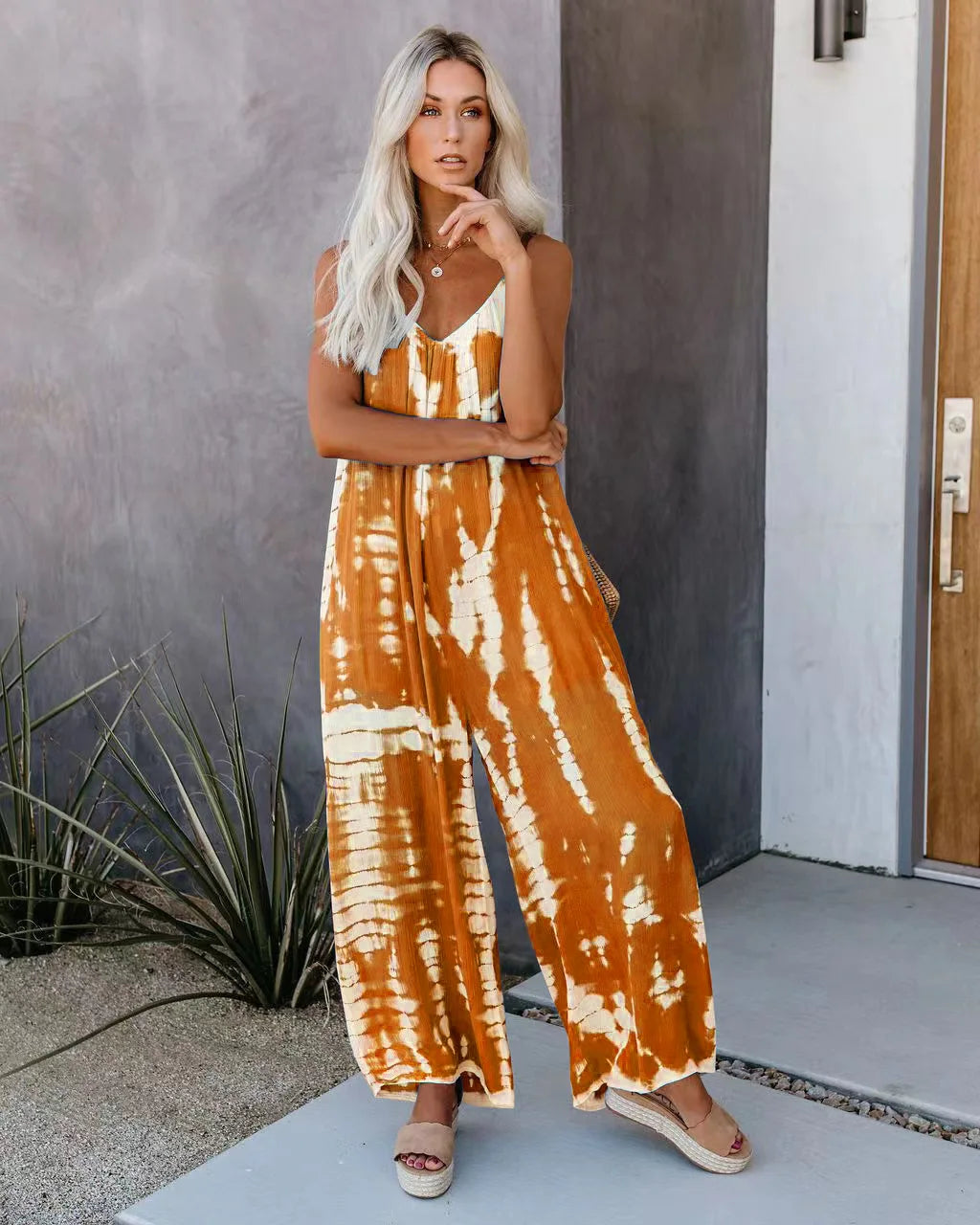 Chic Wide Leg Suspender Jumpsuit