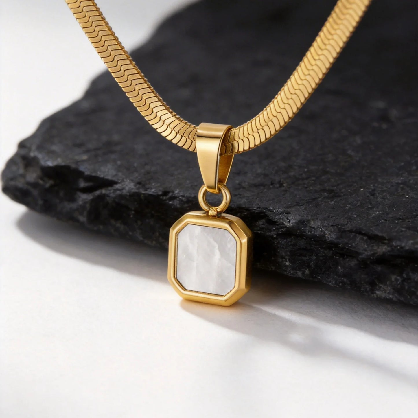 Stonecraft Herringbone Pendant Necklace
