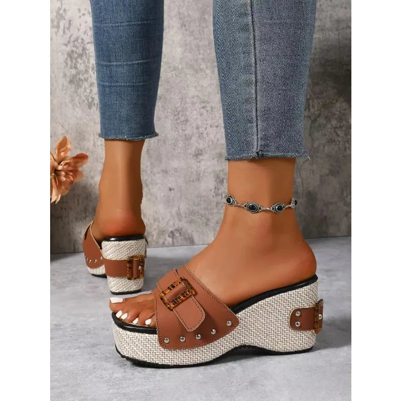 Square Platform Sandals
