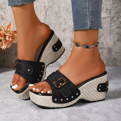Square Platform Sandals