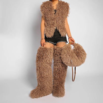 The Spice Girl Round Faux Fur Ring Bag