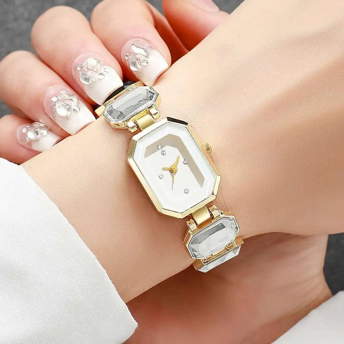 Elegant Women Rectangle Dial Watch