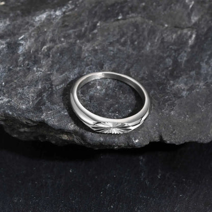 Starburst Sunray Signet Ring