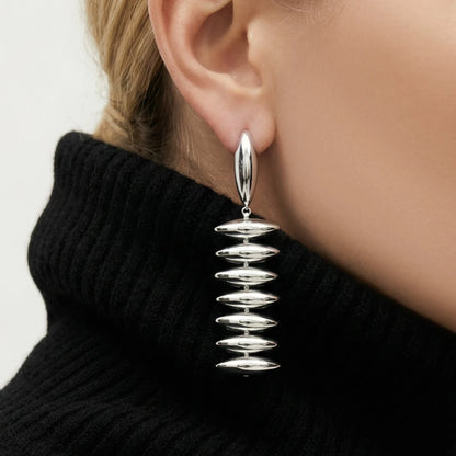 Sculptural Gold Beaded Jewelry Collection