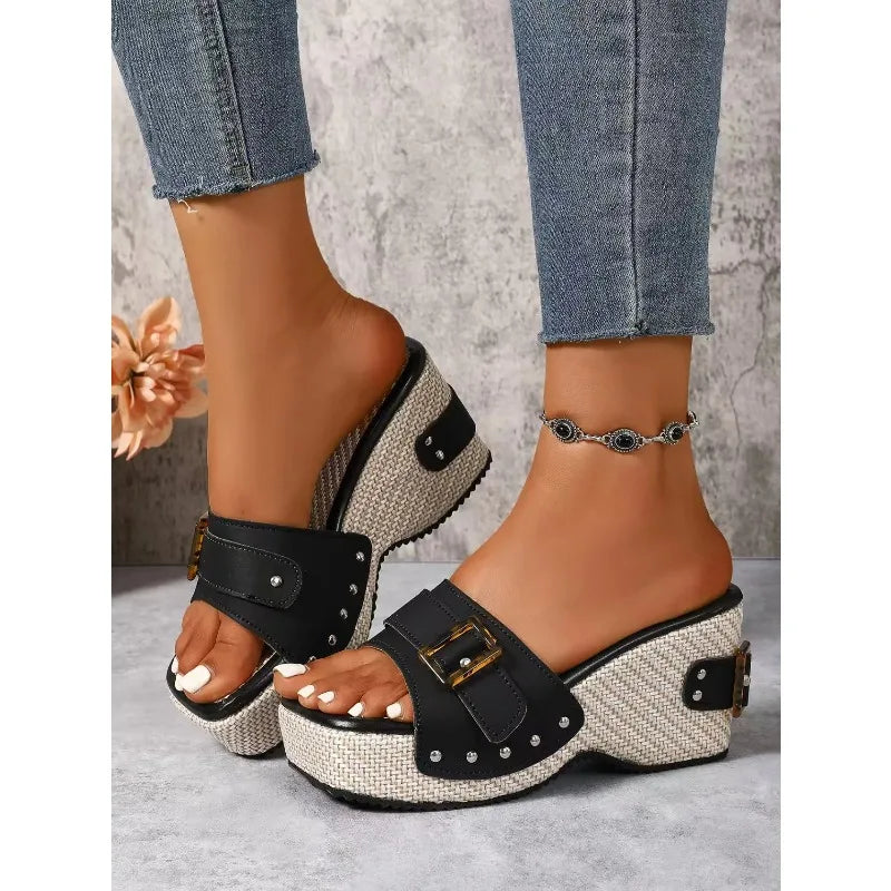 Square Platform Sandals