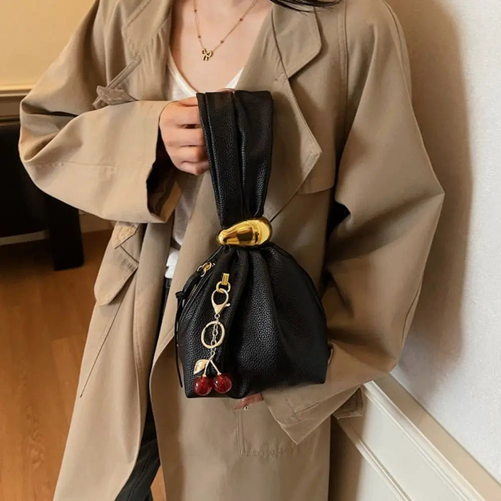 The Sculptural Ring Pouch