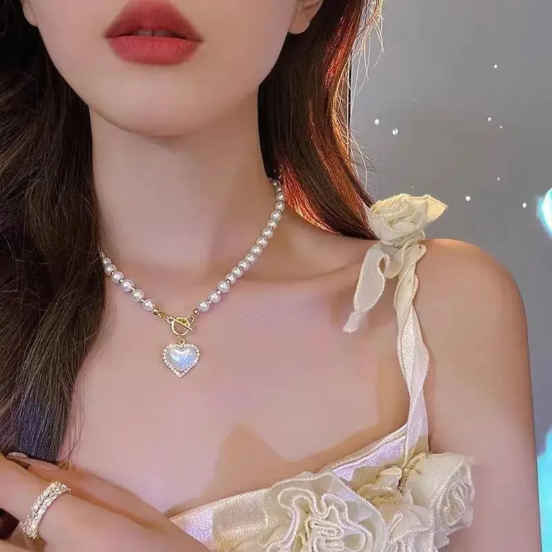 Elegant Beaded Pearl Necklace Women