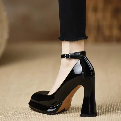 Elegant Square Toe Dress Heels black glossy finish