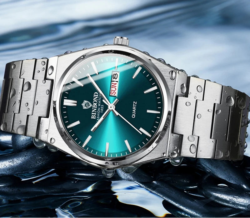 Luxury men's watch perfect for gifting on special occasions