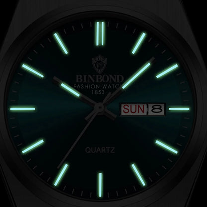 Men's watch with 44mm dial providing clear readable display