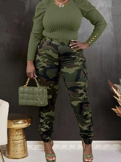 Women's Camouflage Cargo Pants in Green and Black